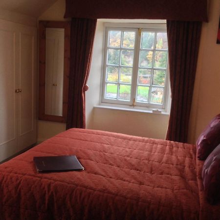 Highlander Inn Craigellachie Room photo